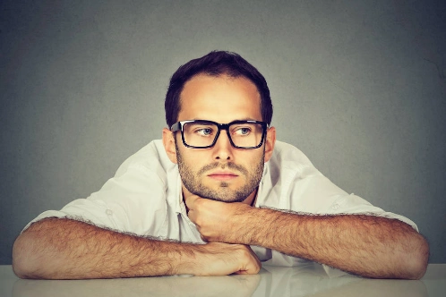 我该怎样去追一个内向的男生