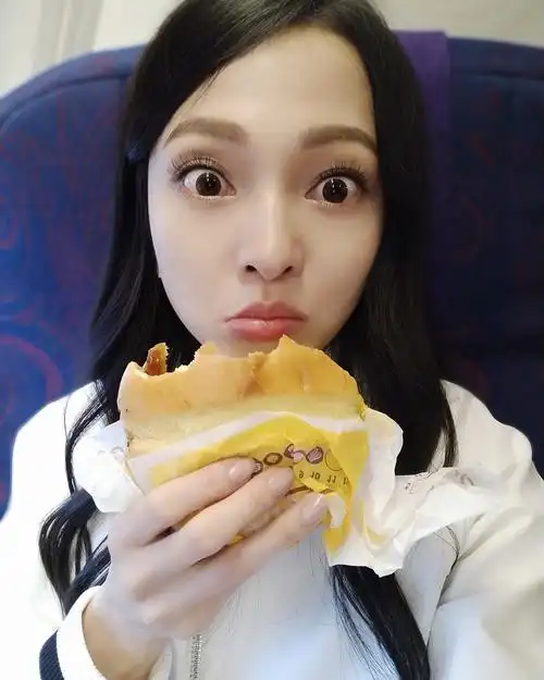 张韶涵素颜模样大曝光!37岁的她「真实样子」网民大惊讶!060606