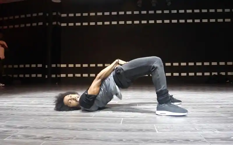 【gh5舞蹈】"妖男"isaiah编舞play-goapele_哔哩哔哩_bilibili