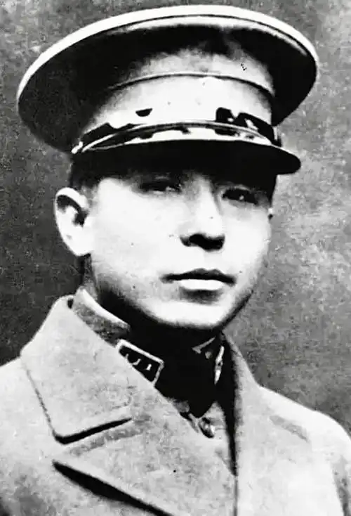 招远人为少帅张学良扫墓