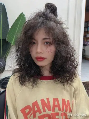 2021春天发型推荐24款洋气时尚显气质无论长短都很美