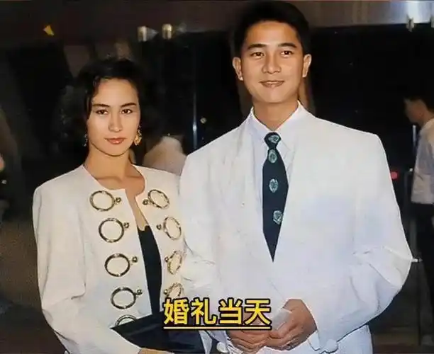 有种爱情叫何超琼和陈百强:你含泪送我出嫁,我冲破世俗为你扶灵