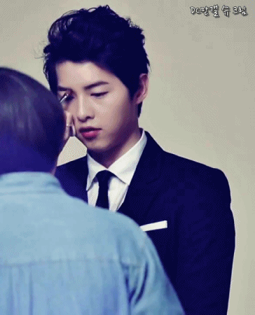 宋仲基gif男神gif瞄gif化妆gif