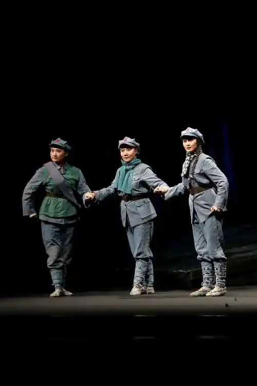 歌颂红军长征的现代京剧部分剧照