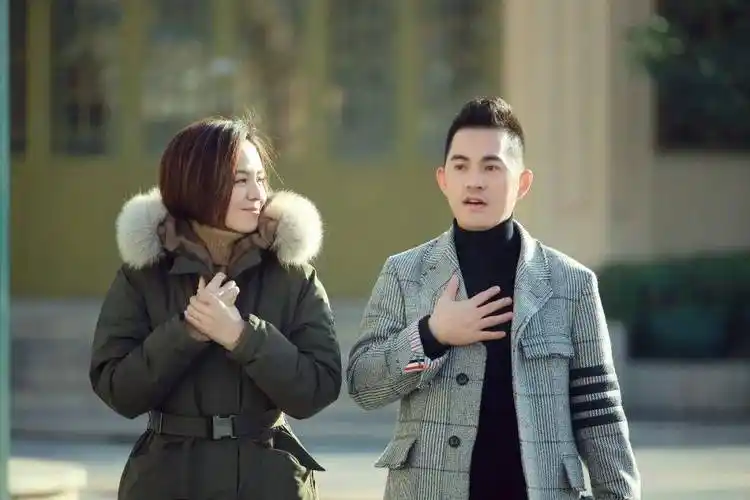 在她强悍的外表下,有颗怕输的少女心_方磊_女人_感情