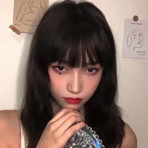 最新最火的好看帅气美女头像,女生头像图片-回车桌面