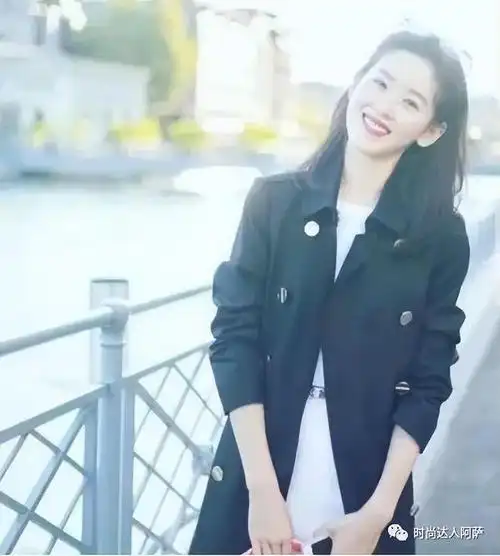 马云妻子正面照曝光气质比京东老板娘好太多正宫位置稳如山