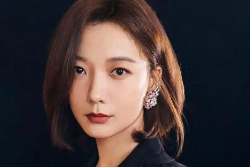 她凭《奋斗》成名,39岁的新身份却遭质疑 王珞丹,出道19年,凭《奋斗》