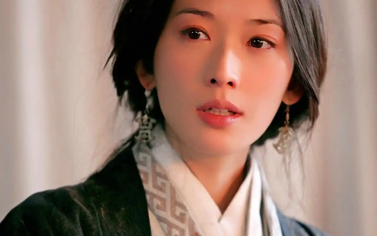 图集:分享一组大明星林志玲精美壁纸,赶紧收藏吧!