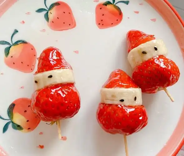 冰糖草莓的做法