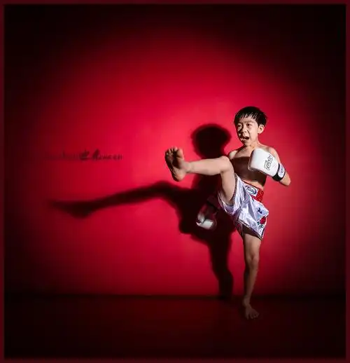 分享收藏【陪我一起长大的哈哈】跆拳道—看我腹肌我唱歌的时候只是有