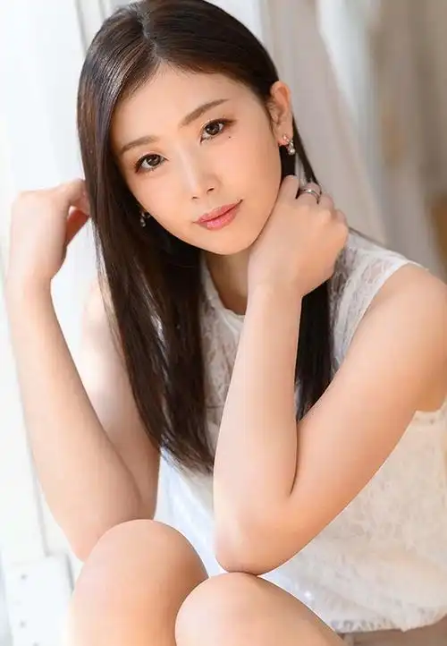 小松杏(an komatsu/30岁)出生于1991年01月29日.