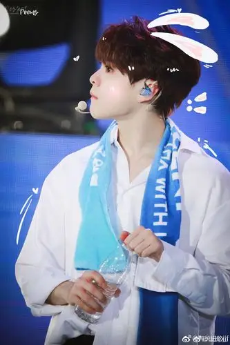 【偶像练习生】(偶练学校篇)第三十三章 喜欢不是说说而已