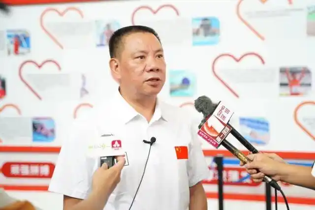 深圳市文化广电旅游体育局局长曾相莱一行调研市体工大队