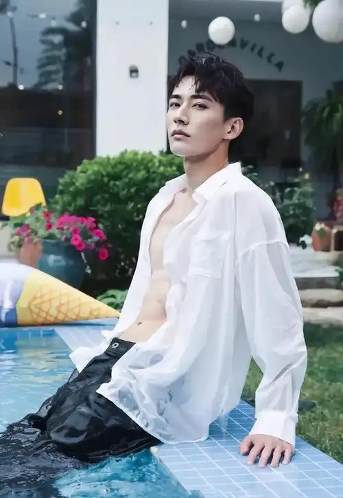 内娱荷尔蒙爆棚男神排名,邓为20,肖战第9,张艺兴第7,吴磊第4|杨洋|彭