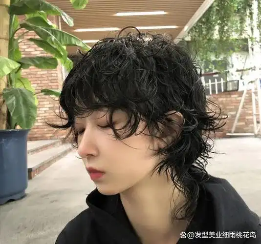 狼人鲻鱼头又甜又酷