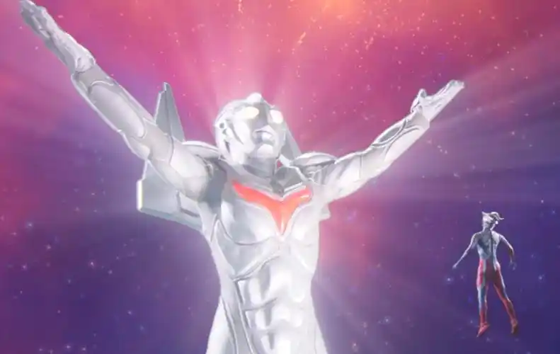 雷欧|赛罗不同的皮套象征着他的每段历程,12年过去,当初青涩的少年已