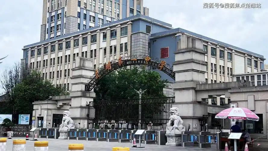 昆明碧桂园翠湖云顶在哪里-项目位置-项目开发商-碧桂园翠湖云顶售楼