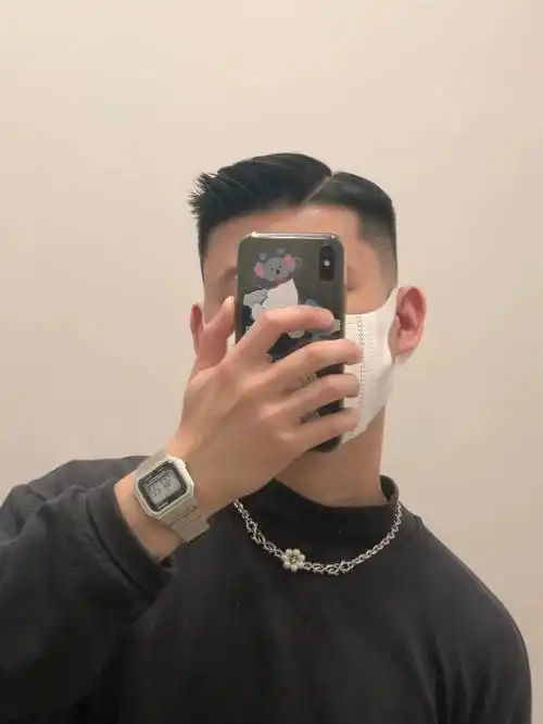 适合脸微胖的9款男生短发