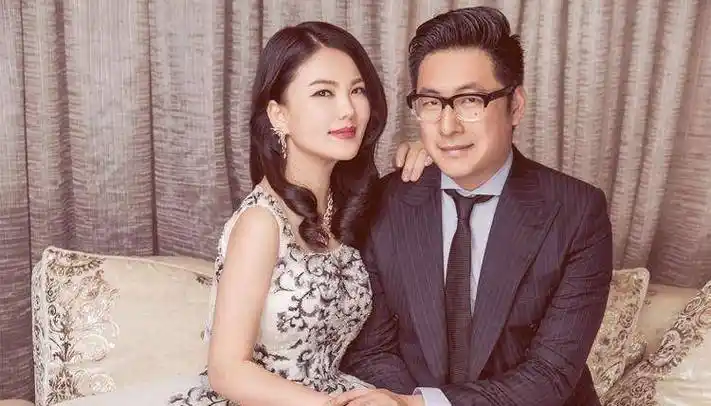 原创原创33天闪婚富豪现任老公两次不忠诚45岁的李湘可曾后悔