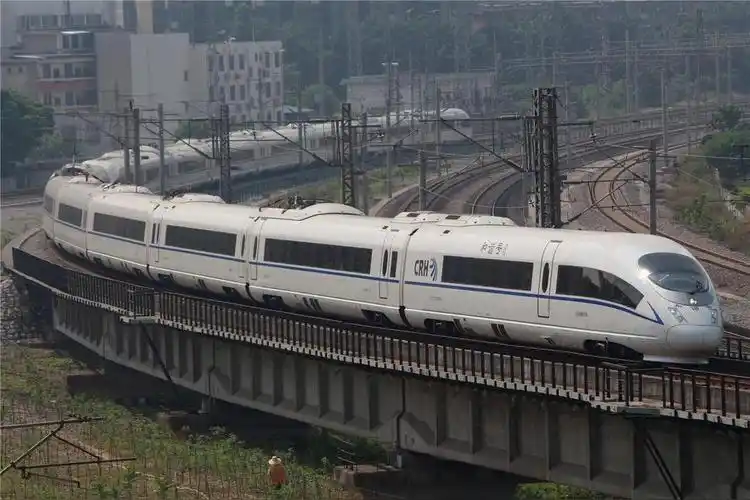 和谐号crh380b型电力动车组列车编组:crh380bg/crh