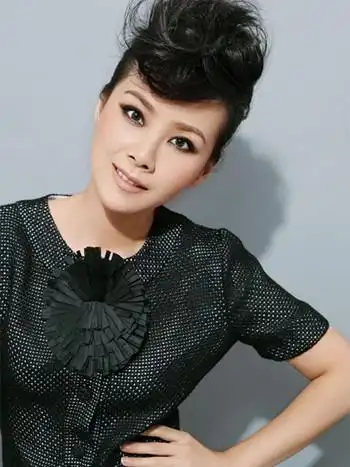 演员何琳,何琳个人资料,何琳图片