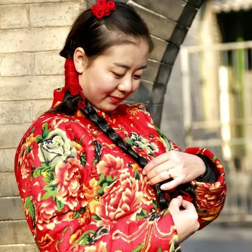 《米脂婆姨》双建文/摄影