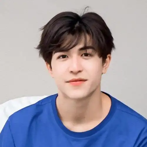 我最喜欢17岁的尹浩宇