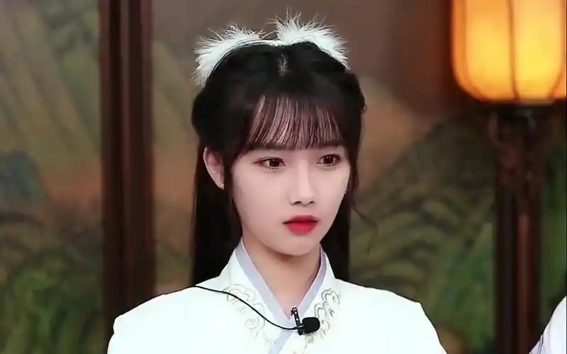 宋昕冉20201130抖音如意芳霏直播cut粗剪