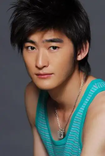 人人都说张翰比较帅,我想问各位?