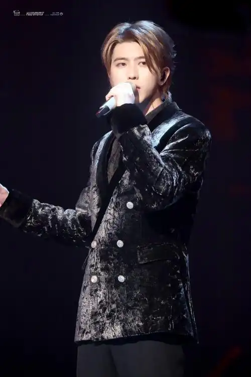 蔡徐坤默片国风舞台##蔡徐坤加盟2023网络视听盛典