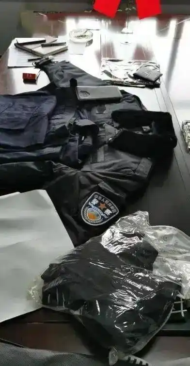 严打整治向非法制售军警制服违法犯罪亮剑
