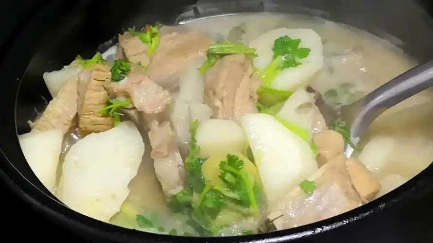 学会这样做山药排骨汤营养美味又能解馋闻着就让人想要流口水