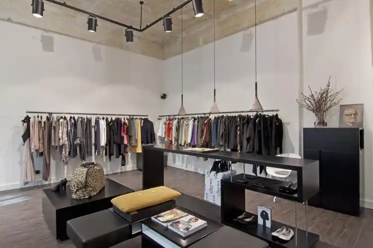 简约风格服装店室内装潢设计效果图片_装修123效果图