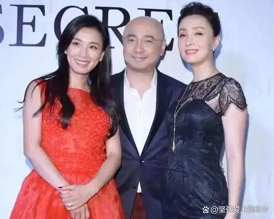 网友海外偶遇陶虹,疑似与徐峥分居,这是离婚的节奏吗?