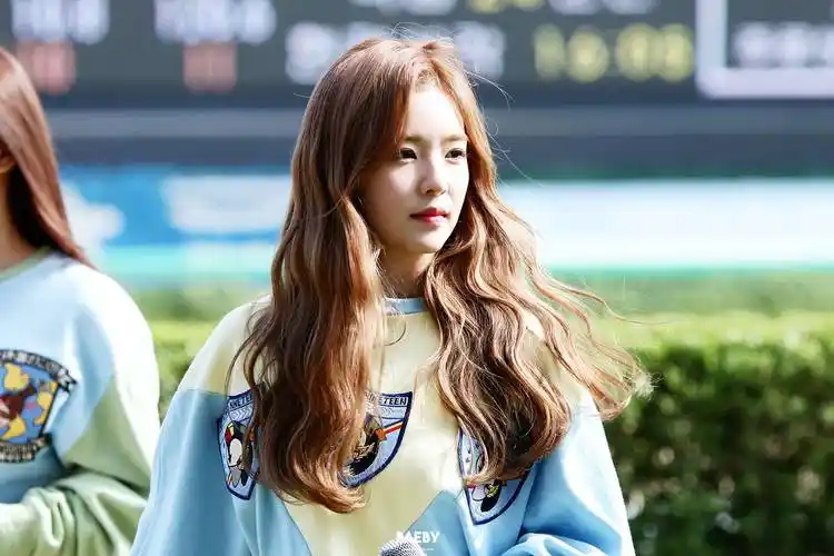 red velvet irene 裴珠泫 - 堆糖,美图壁纸兴趣社区