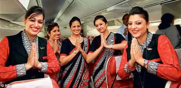 1415145959174_image_galleryimage_chennai_air_hostesses_of_.jpg