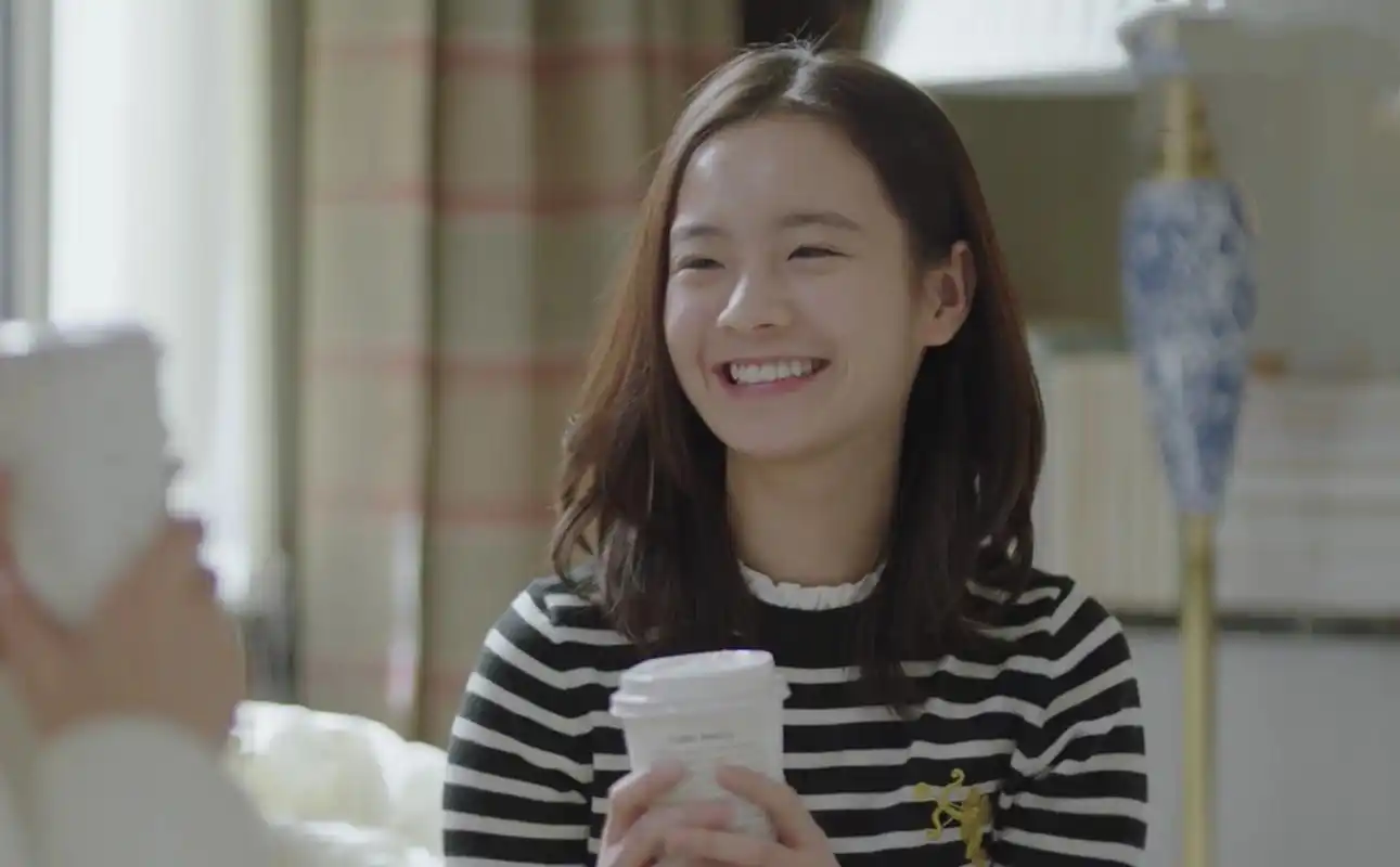 小欢喜:英子全剧最美的三个造型,磊儿移不开眼,方一凡当场心动