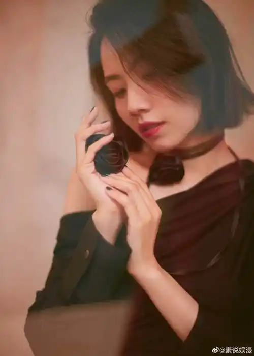 刘惜君说薛之谦买站票来的地球##刘惜君乘风宝藏安利投票第一