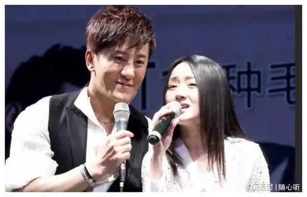 杨钰莹与鲍毅跨越年龄差真爱成就祝福愿她找到幸福王子