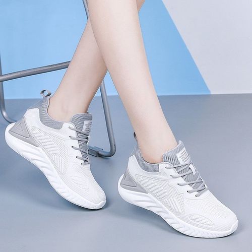 潮牌休闲运动小白鞋女夏季百搭跑步镂空网面透气内增高轻便女鞋