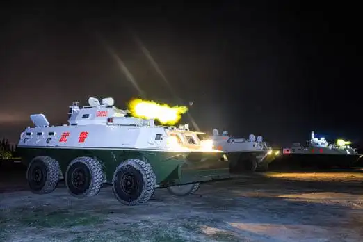 武警上海总队机动某支队:淬火成钢 野外驻训战味浓_瑞士_新闻_华人