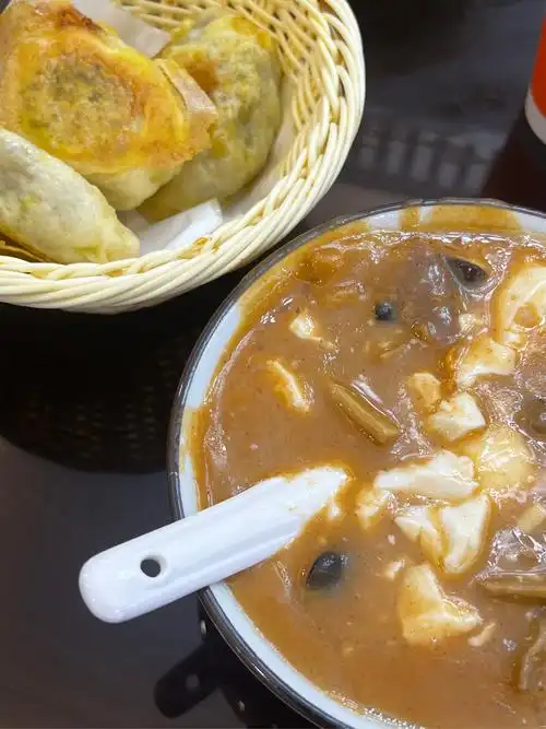 河南有名的胡辣汤:方中山胡辣汤 在杭州已经开了两家分店了,去了两次