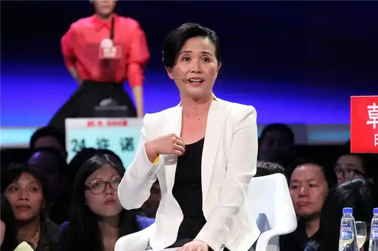 《非诚勿扰》黄菡论"真男人" "羊汤小王子"登场