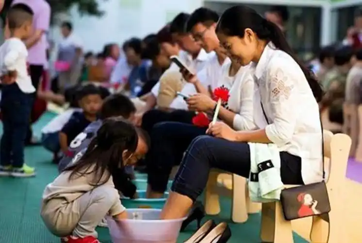 龙生九子,究竟哪个孩子最孝顺?专家:孩子的出生顺序决定孝顺值