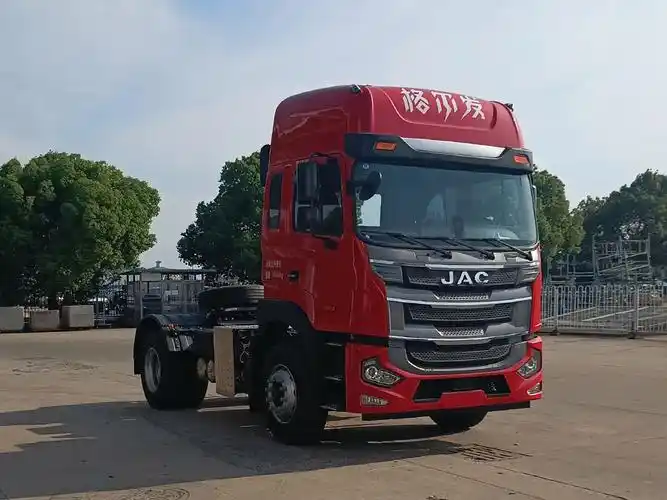 hfc4181p2k5a35s 江淮牌350马力单桥柴油国六牵引汽车图片