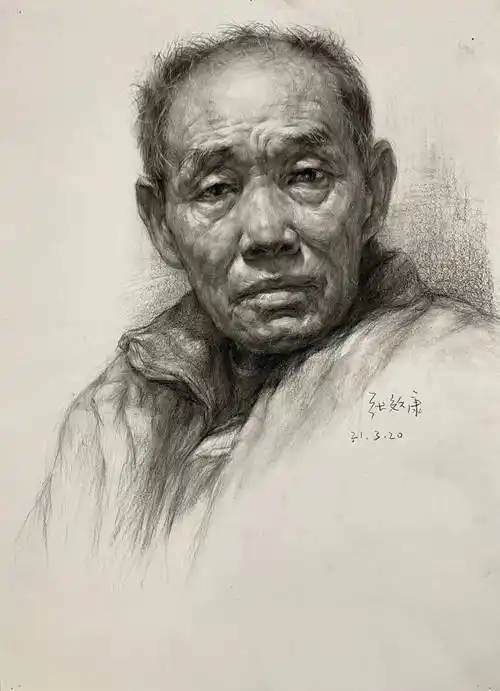 吴越名师张效康用素描表达世界总是善于去发现学生的闪光点并积极的