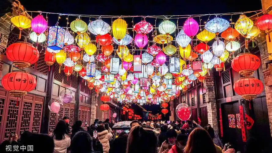 流光溢彩不夜天带你看遍全国各地春节花灯会