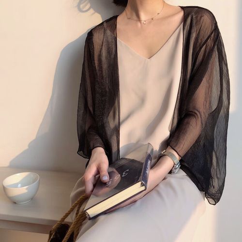 春夏季薄纱衣外套沙衣依披肩女披风百搭轻纱质雪纺外披短款耐晒衣长袖