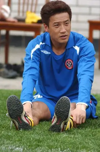 图文中超成都vs大连邹侑根训练中